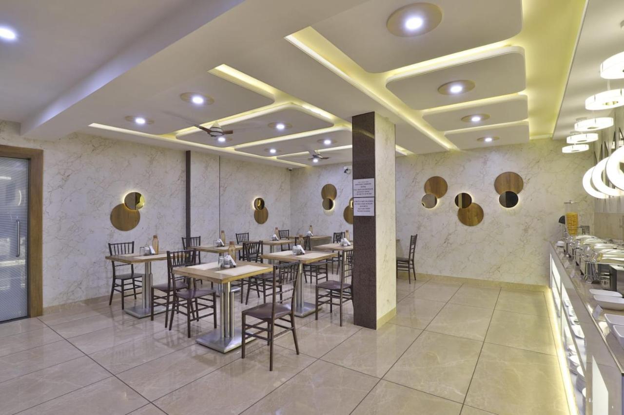 Hotel Pearl Vadodara Exterior foto