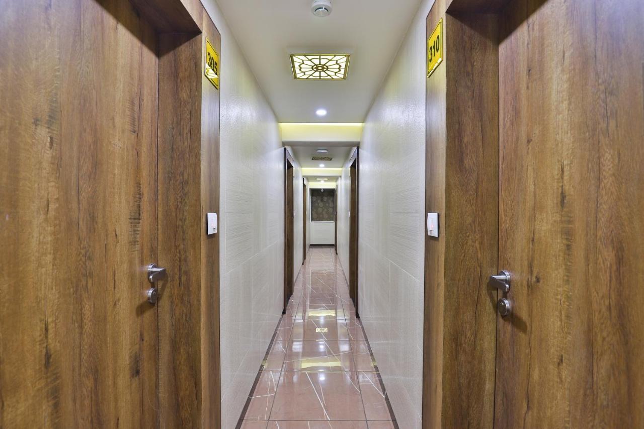Hotel Pearl Vadodara Exterior foto